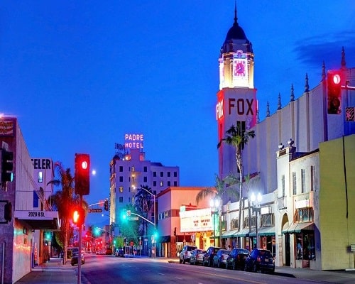 moving to Bakersfield guide