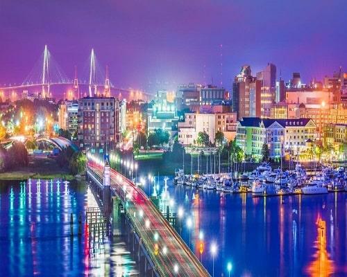 moving to Charleston guide