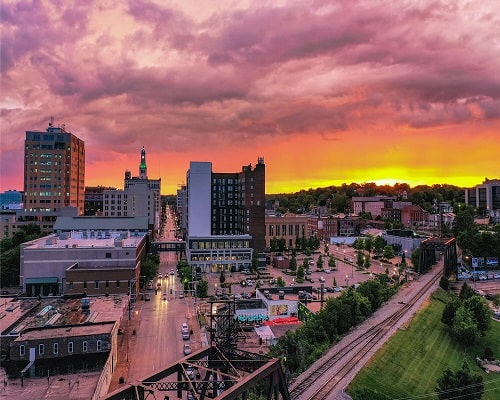 moving to davenport guide