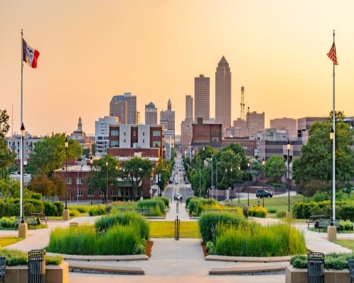 moving to Des Moines guide