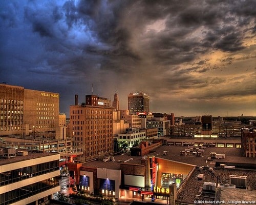 moving to Lincoln guide